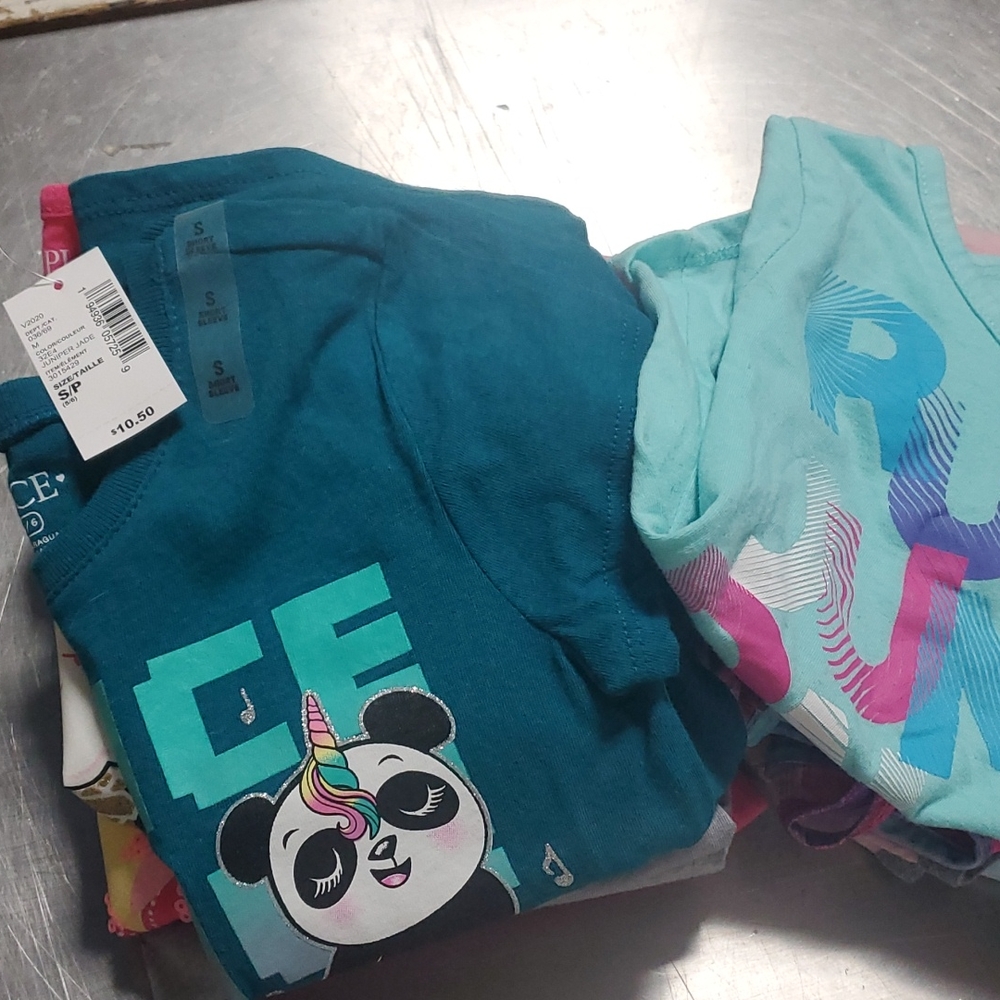 10 tees, 2 tanks